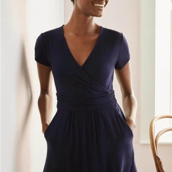 NWT Boden Lola Jersey Dress in Navy Size 16/18 Regular - Picture 3 of 9